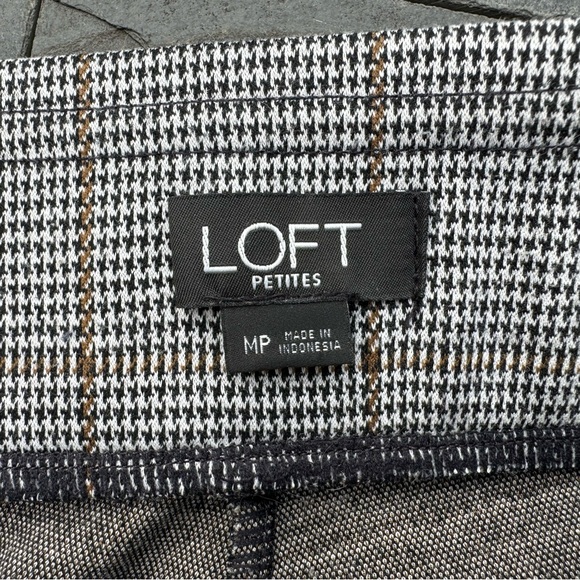 Ann Taylor Loft grey plaid petite ponte leggings Size MPetite - Picture 3 of 4